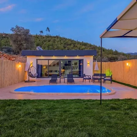 Balayi Villasi, Havuzlu Jakuzili 4* Fethiye