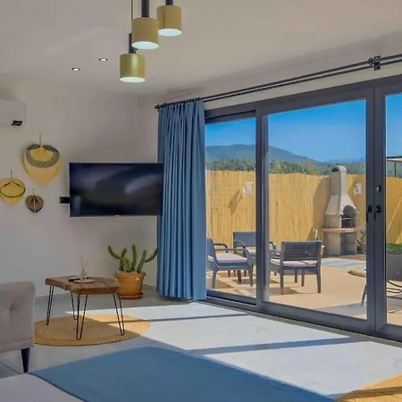 Balayi Villasi, Havuzlu Jakuzili Hotel